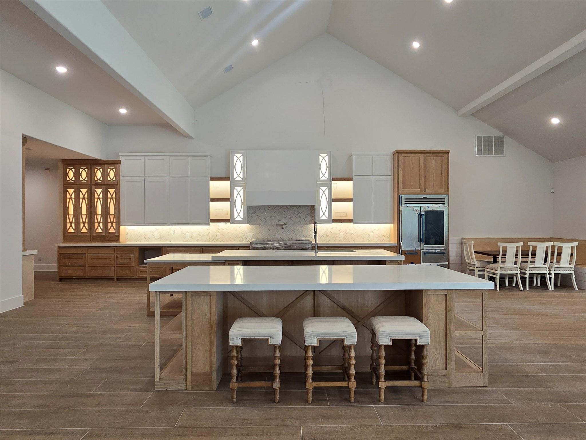 Montgomery, Texas, 77356, United States, 4 Bedrooms Bedrooms, ,6 BathroomsBathrooms,Residential,Active,2034305