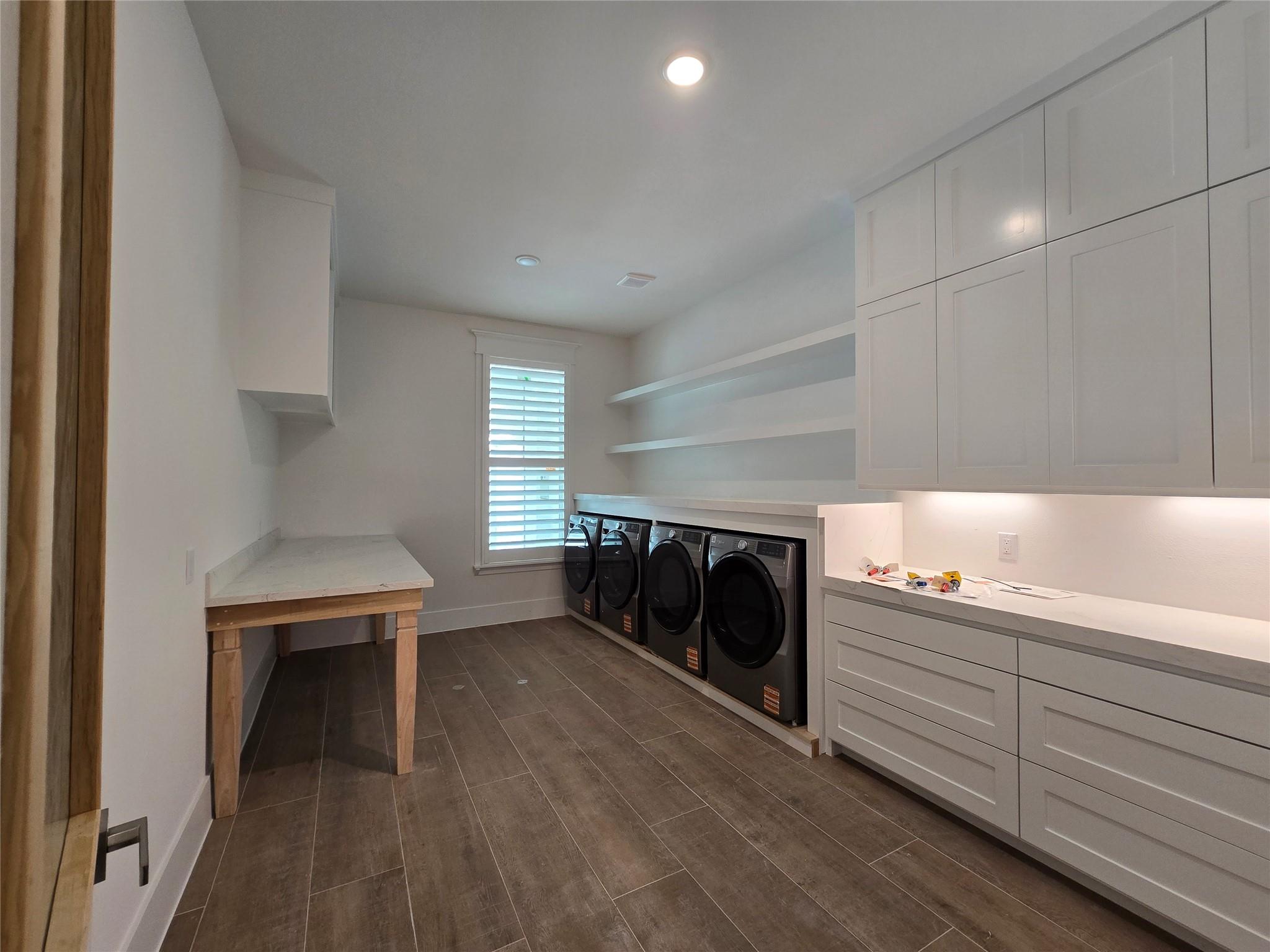 Montgomery, Texas, 77356, United States, 4 Bedrooms Bedrooms, ,6 BathroomsBathrooms,Residential,Active,2034305