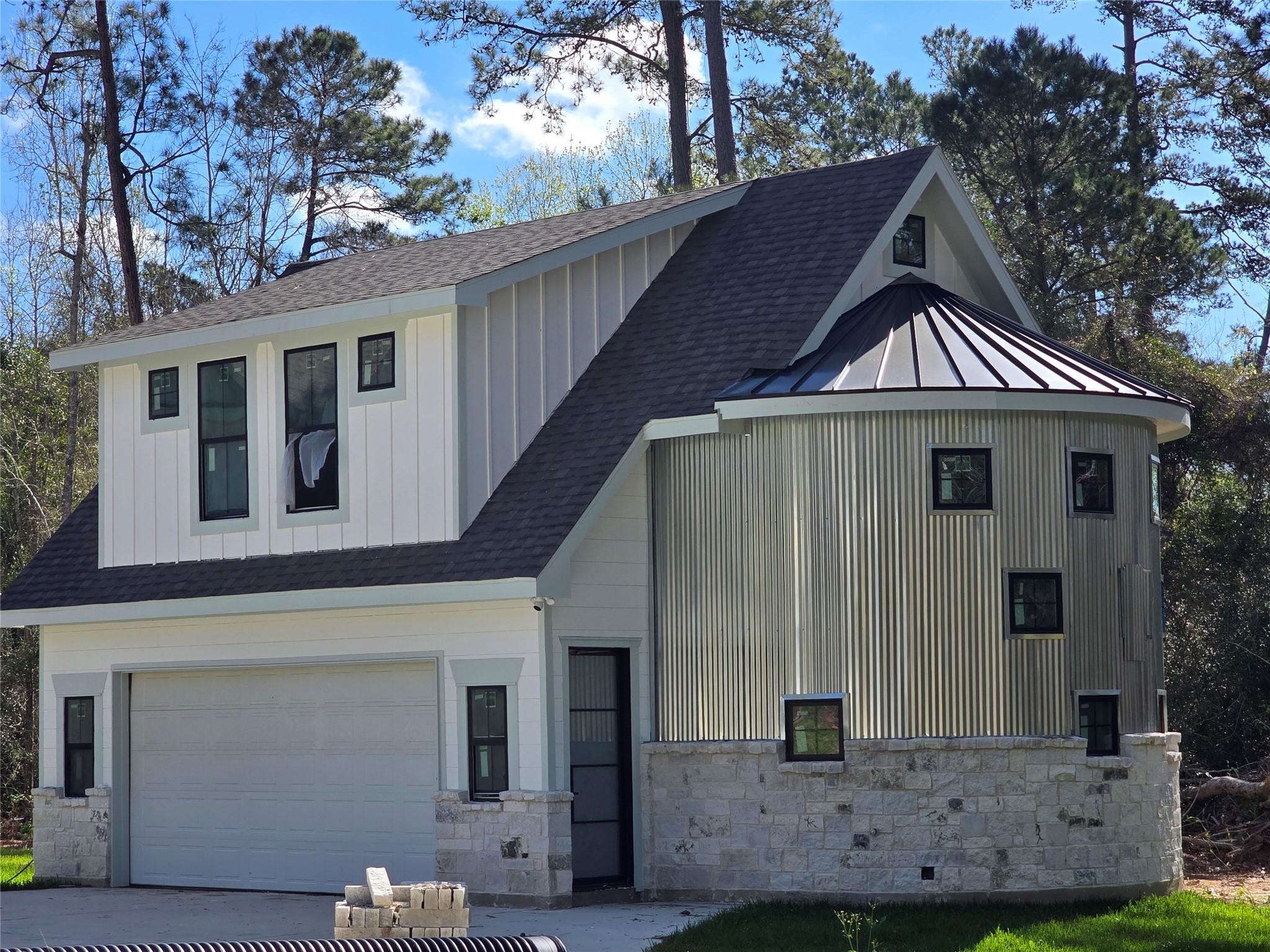 Montgomery, Texas, 77356, United States, 4 Bedrooms Bedrooms, ,6 BathroomsBathrooms,Residential,Active,2034305