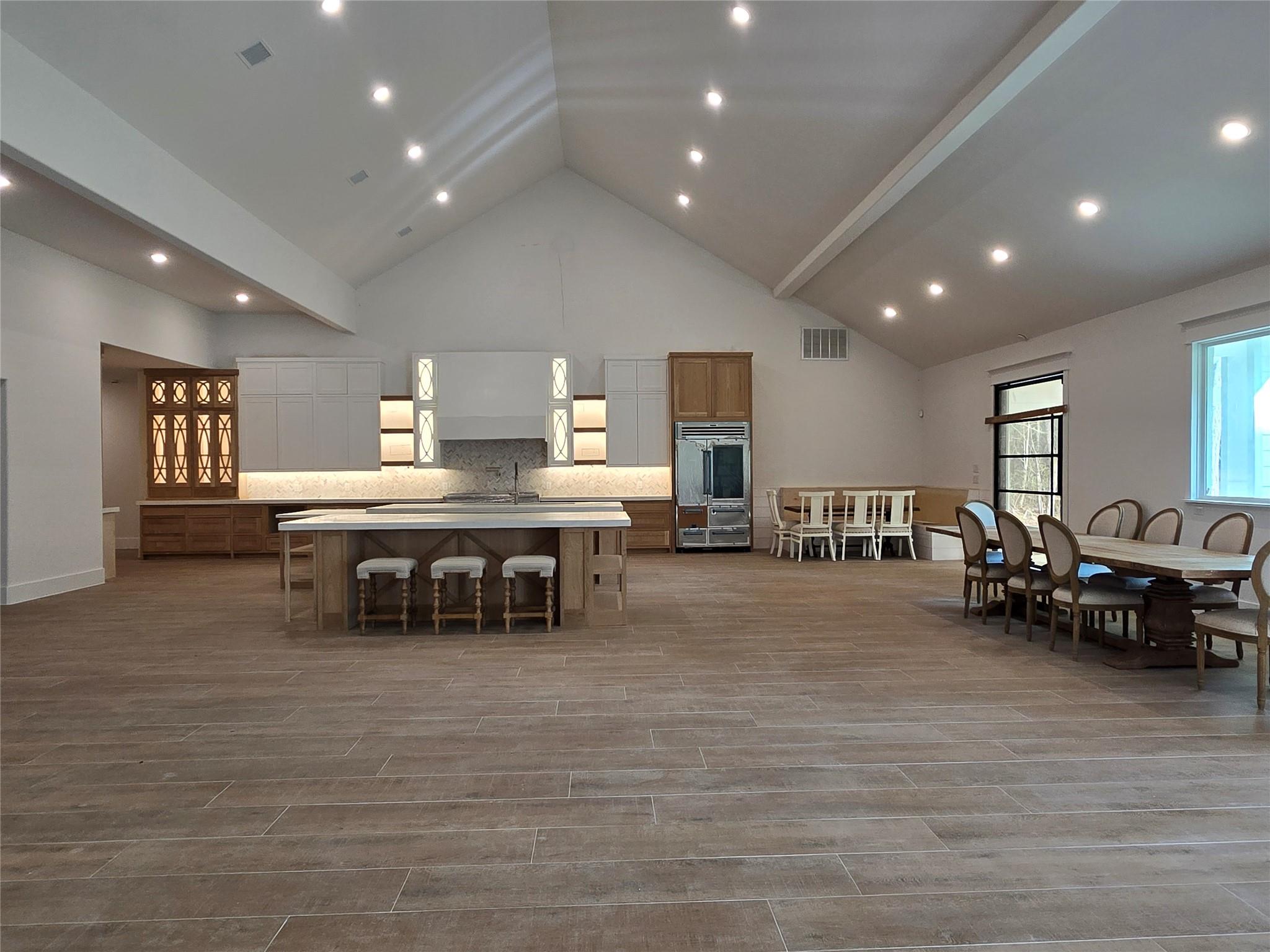 Montgomery, Texas, 77356, United States, 4 Bedrooms Bedrooms, ,6 BathroomsBathrooms,Residential,Active,2034305