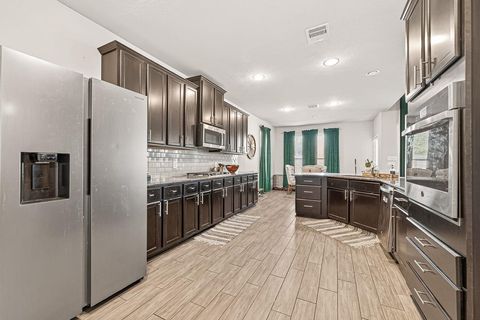 Photo of 32734 Turning Springs Drive, Brookshire, TX 77423 (MLS # 78669463)