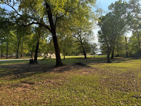 Vacant Land For Sale - TBD Bending Oaks Lane<br/> Livingston, TX 77351