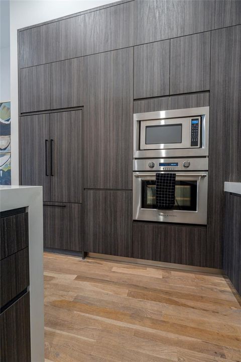 Tiny photo for 709 Memorial Heights Drive, Houston, TX 77007 (MLS # 44579373)