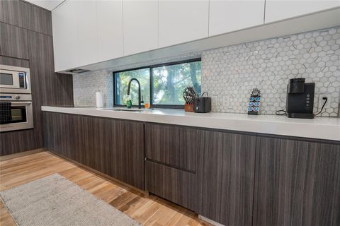 Tiny photo for 709 Memorial Heights Drive, Houston, TX 77007 (MLS # 44579373)