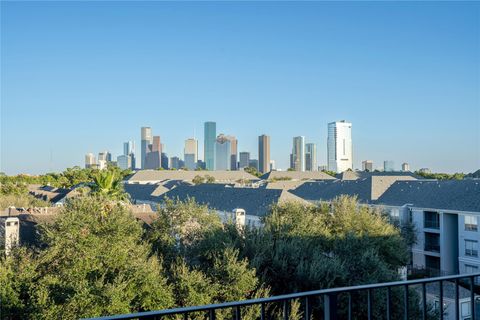 Tiny photo for 709 Memorial Heights Drive, Houston, TX 77007 (MLS # 44579373)