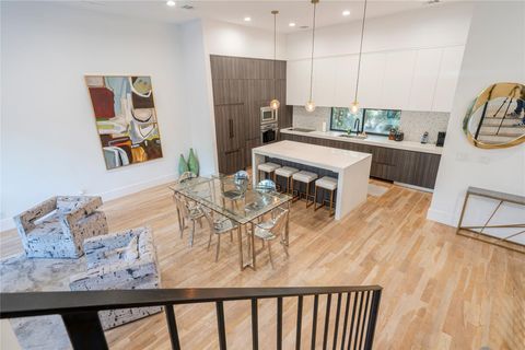 Tiny photo for 709 Memorial Heights Drive, Houston, TX 77007 (MLS # 44579373)