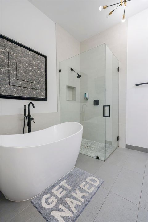 Tiny photo for 709 Memorial Heights Drive, Houston, TX 77007 (MLS # 44579373)