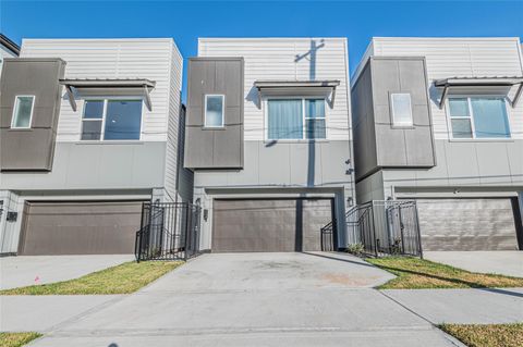 Photo of 3507 Ennis Street, Houston, TX 77004 (MLS # 79243153)