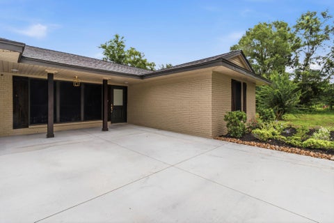 Photo of 18079 County Road 463, Brazoria, TX 77422 (MLS # 32435935)