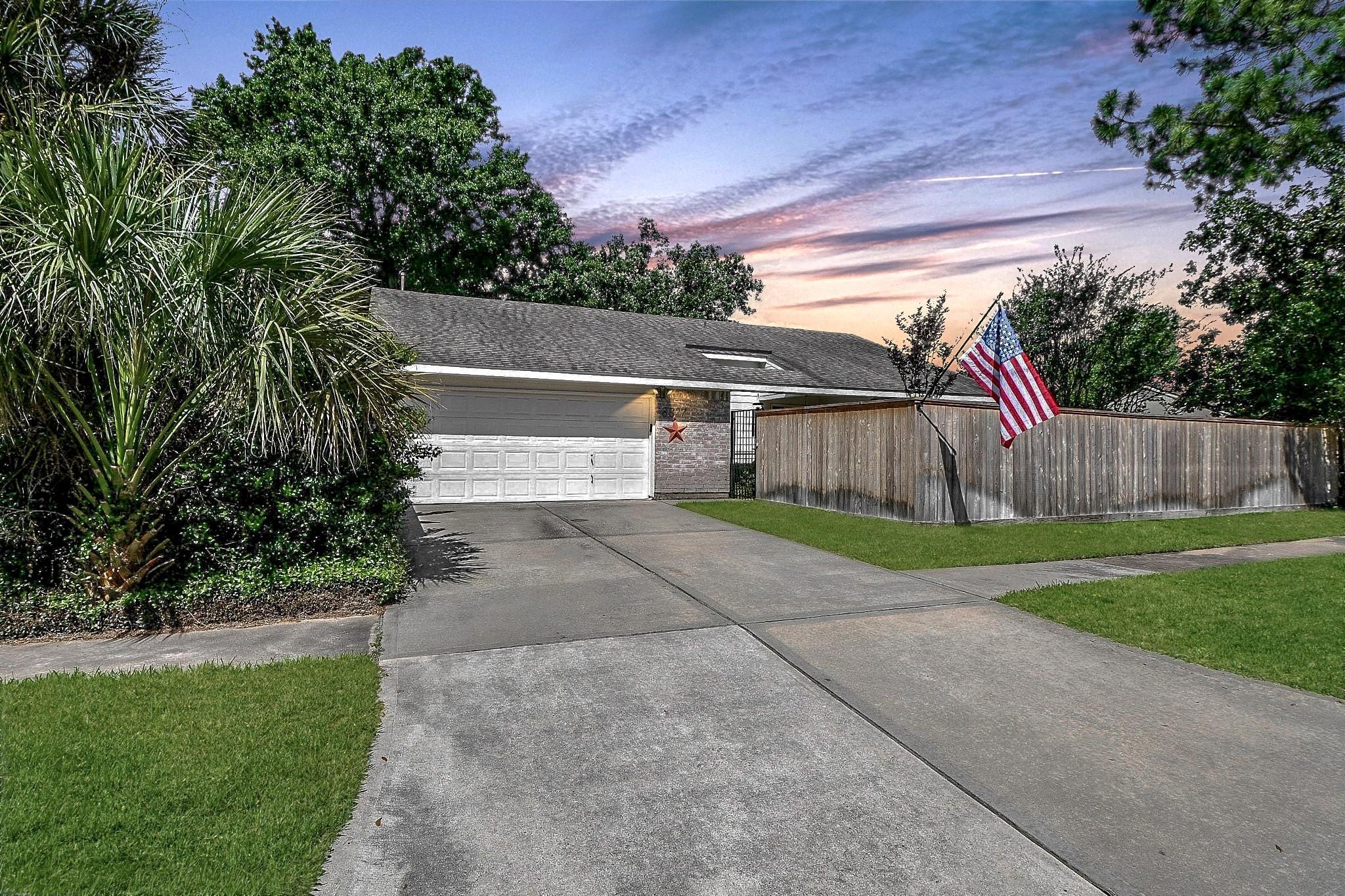 3827 Wood Stone Walk Drive