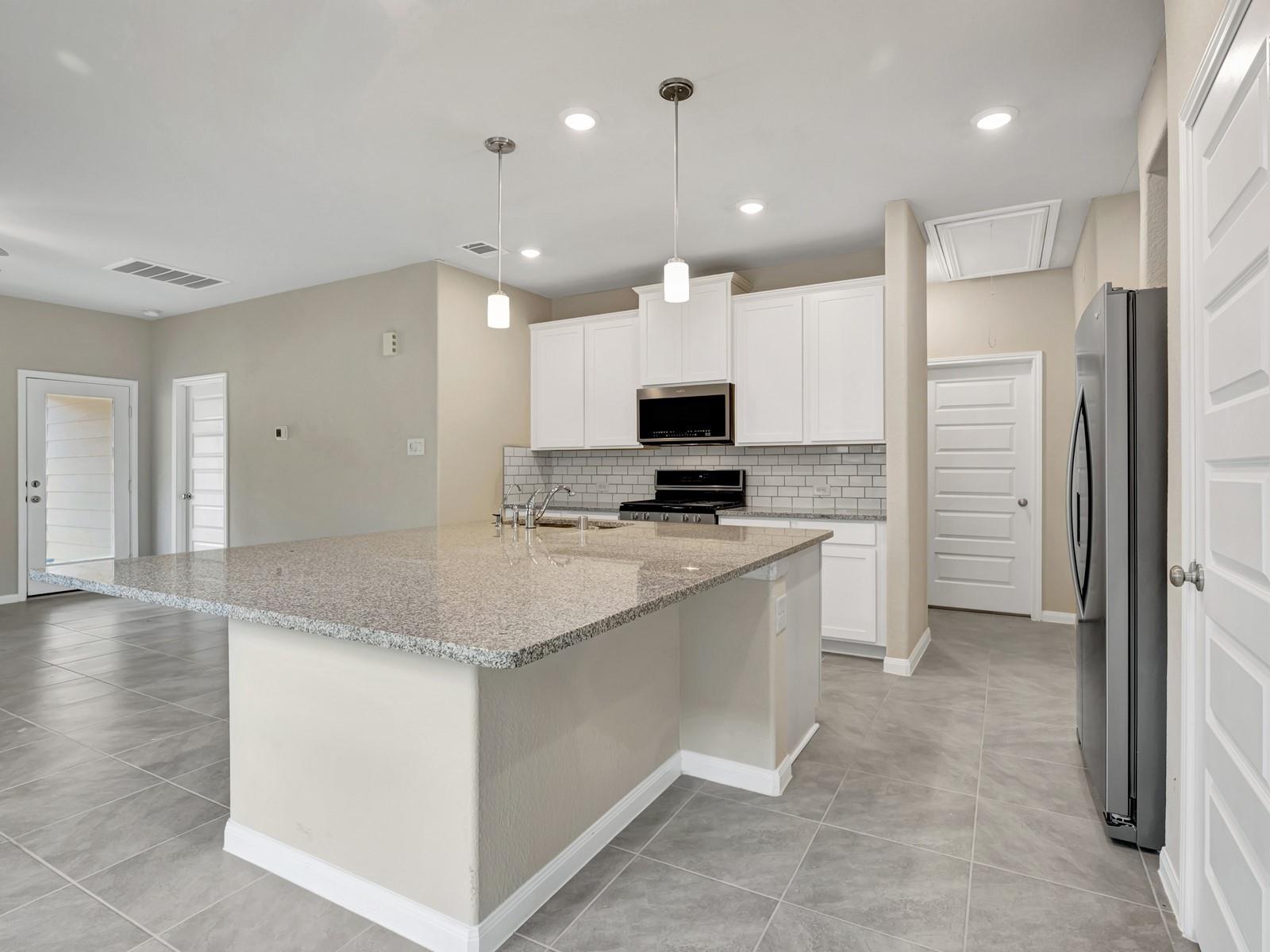 6813 Hart Oak Court