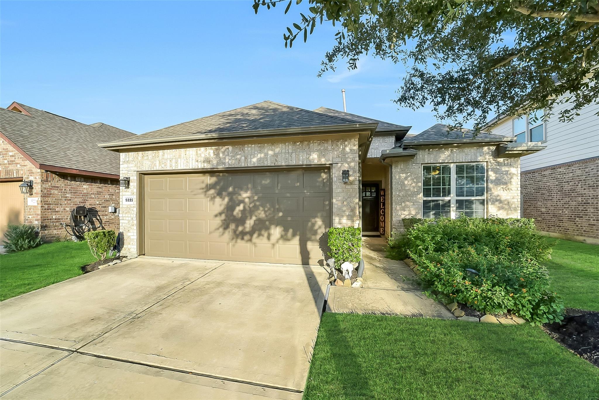 5222 Monarch Belle Lane