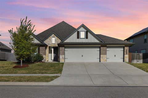 Photo of 6620 Mcgregor Loop LOOP, Killeen, TX 76549 (MLS # 5005340)