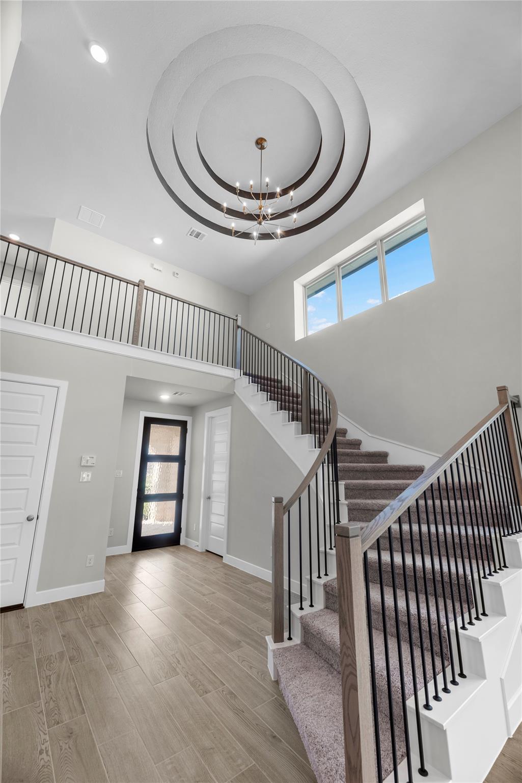 107 Candlelight Ridge Court