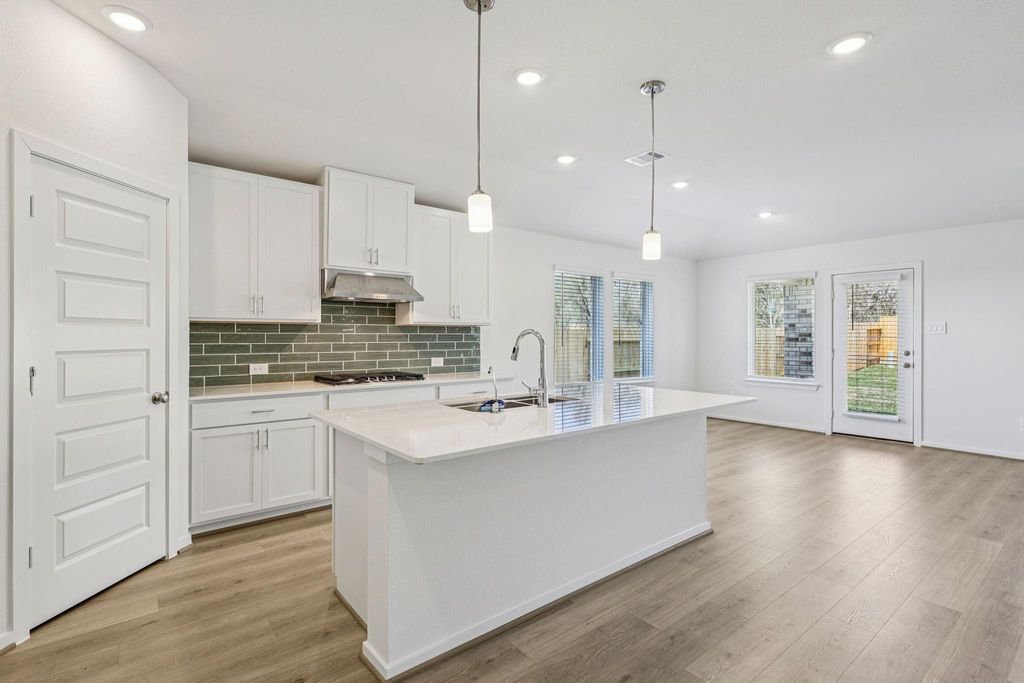 Photo of 31106 Fermo Hills Lane, Huffman, TX 77336 (MLS # 32711667)