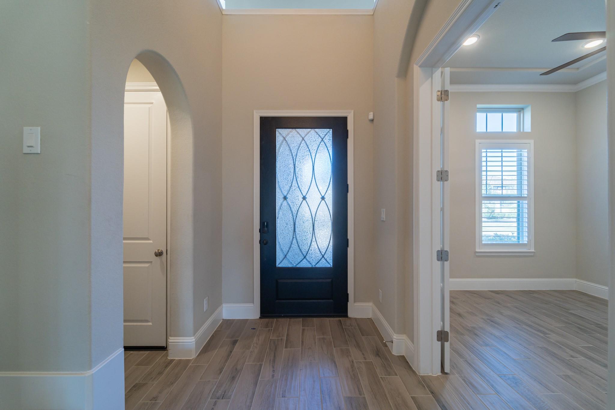 5715 Mogo Creek Lane