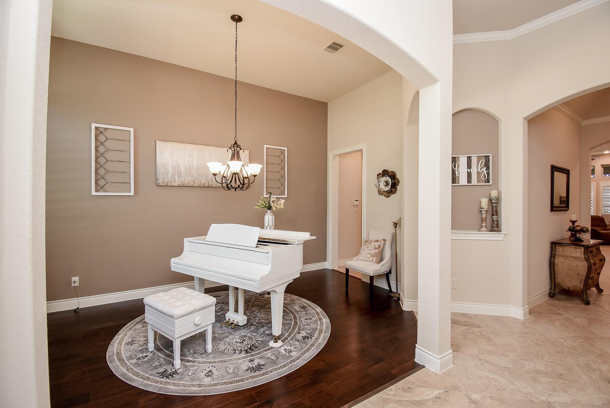 2302 Taylor Marie Trail