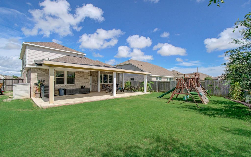 Photo of 7607 Sirocco Lane, Baytown, TX 77523 (MLS # 31491879)