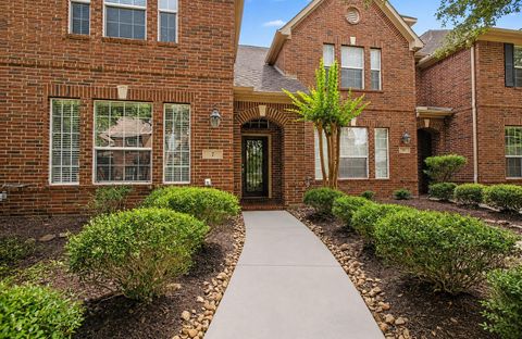 Photo of 7 Umbria Lane Ln, The Woodlands, TX 77382 (MLS # 2486629)
