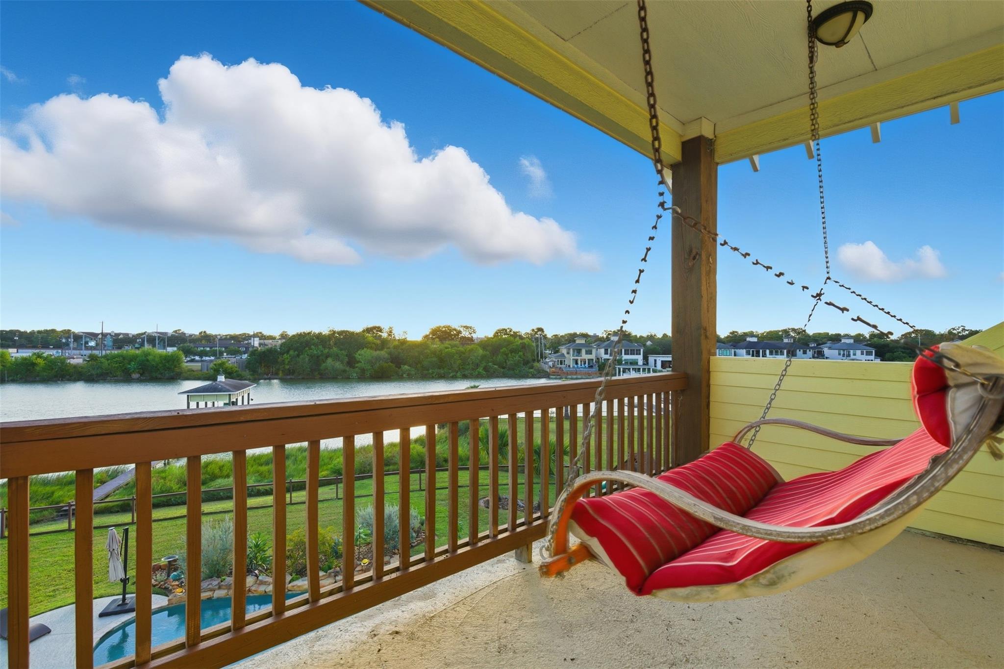 2009 Oceanview Drive