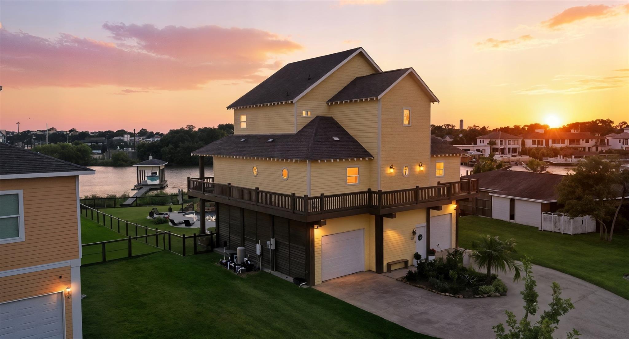 2009 Oceanview Drive