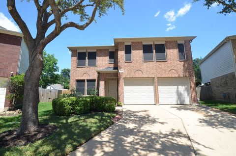 Homes For Sale - 10426 Nickel Grove Drive<br/> Houston, TX 77095