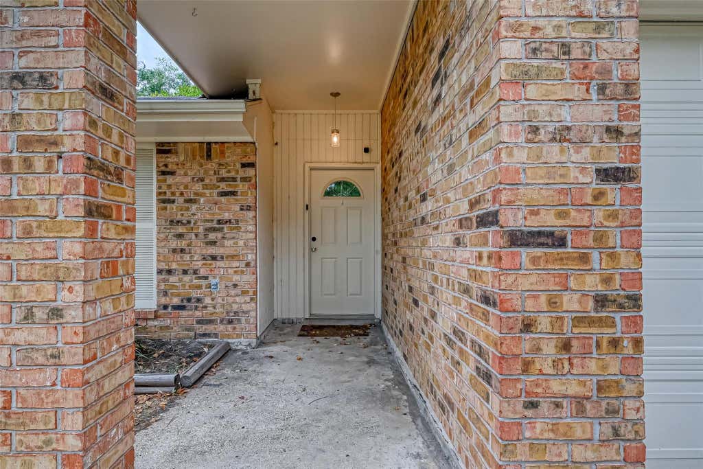 Photo of 3903 Hermitage Hollow Lane, Humble, TX 77339 (MLS # 4457117)