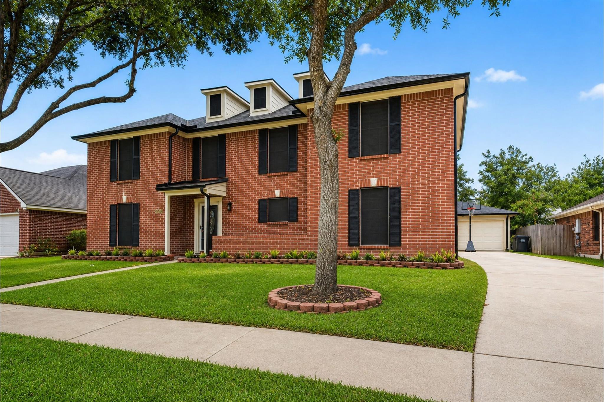 1936 Prairie Creek Drive