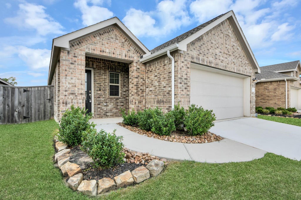 Photo of 6233 Arcadia Sound Lane, Porter, TX 77365 (MLS # 16158003)