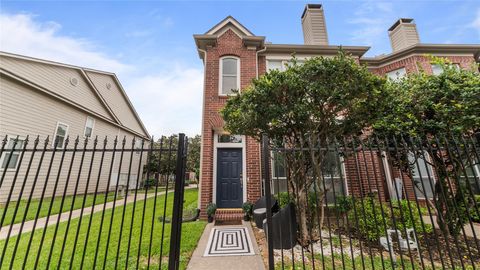 Tiny photo for 1417 Anita Street, Houston, TX 77004 (MLS # 81983671)