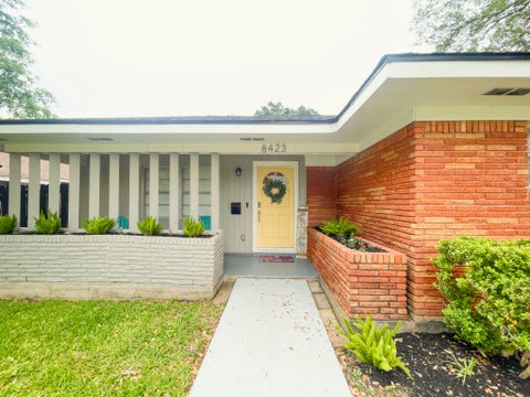 Photo of 8423 Glen Valley Drive, Houston, TX 77061 (MLS # 66199478)