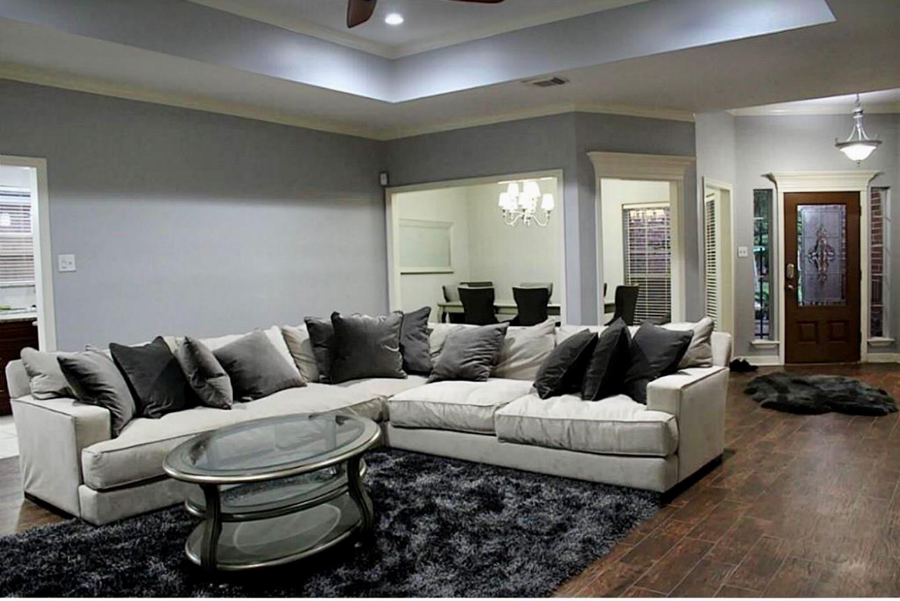 7115 W Hearthstone Green Drive