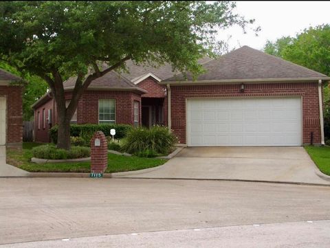 Photo of 7115 W Hearthstone Green Drive, Houston, TX 77095 (MLS # 27248317)