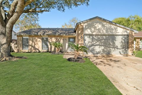 Photo of 531 Tara Plantation Drive Dr, Richmond, TX 77469 (MLS # 73455396)