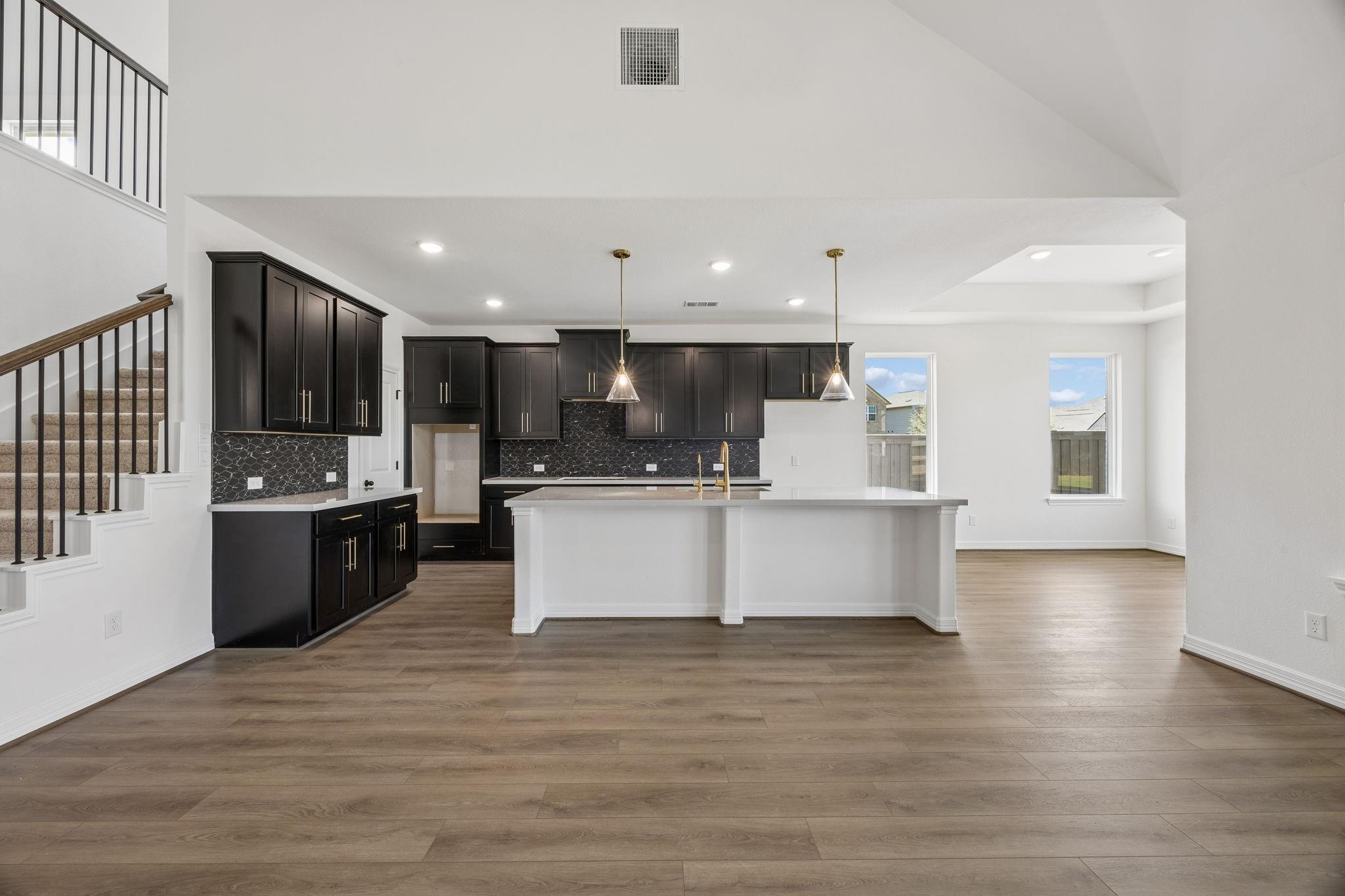 5034 Field Sparrow Lane