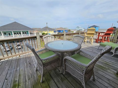 Photo of 833 Kahla Drive, Crystal Beach, TX 77650 (MLS # 90399330)