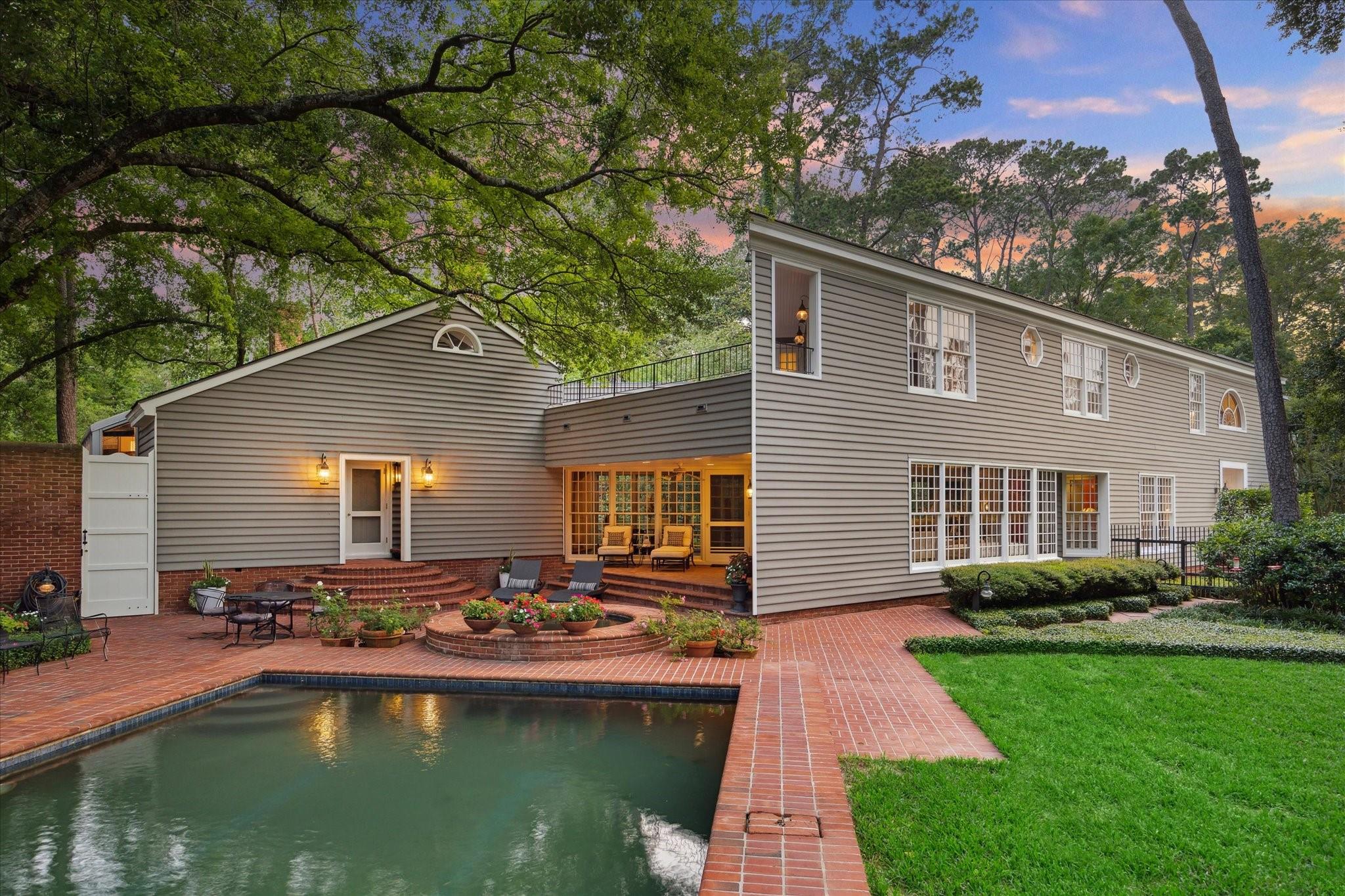 3971 Inverness Drive