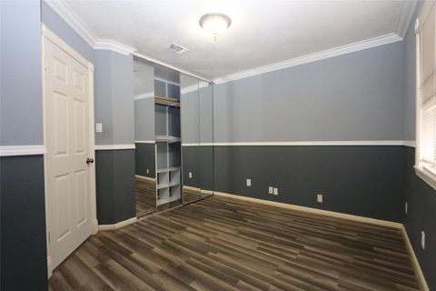 Tiny photo for 10714 Bayou Place Court, Houston, TX 77099 (MLS # 78589928)