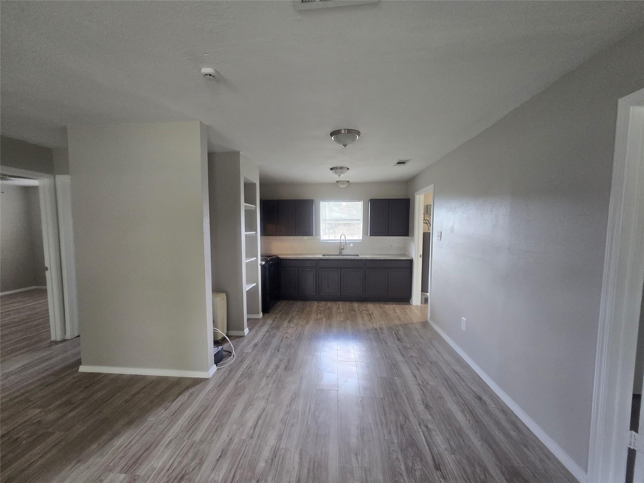 3453 W Highway 6 1