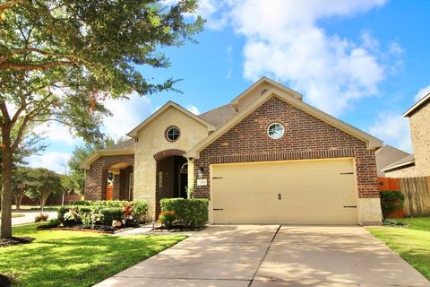 Photo of 17303 Aldenwilds Lane, Richmond, TX 77407 (MLS # 80341449)