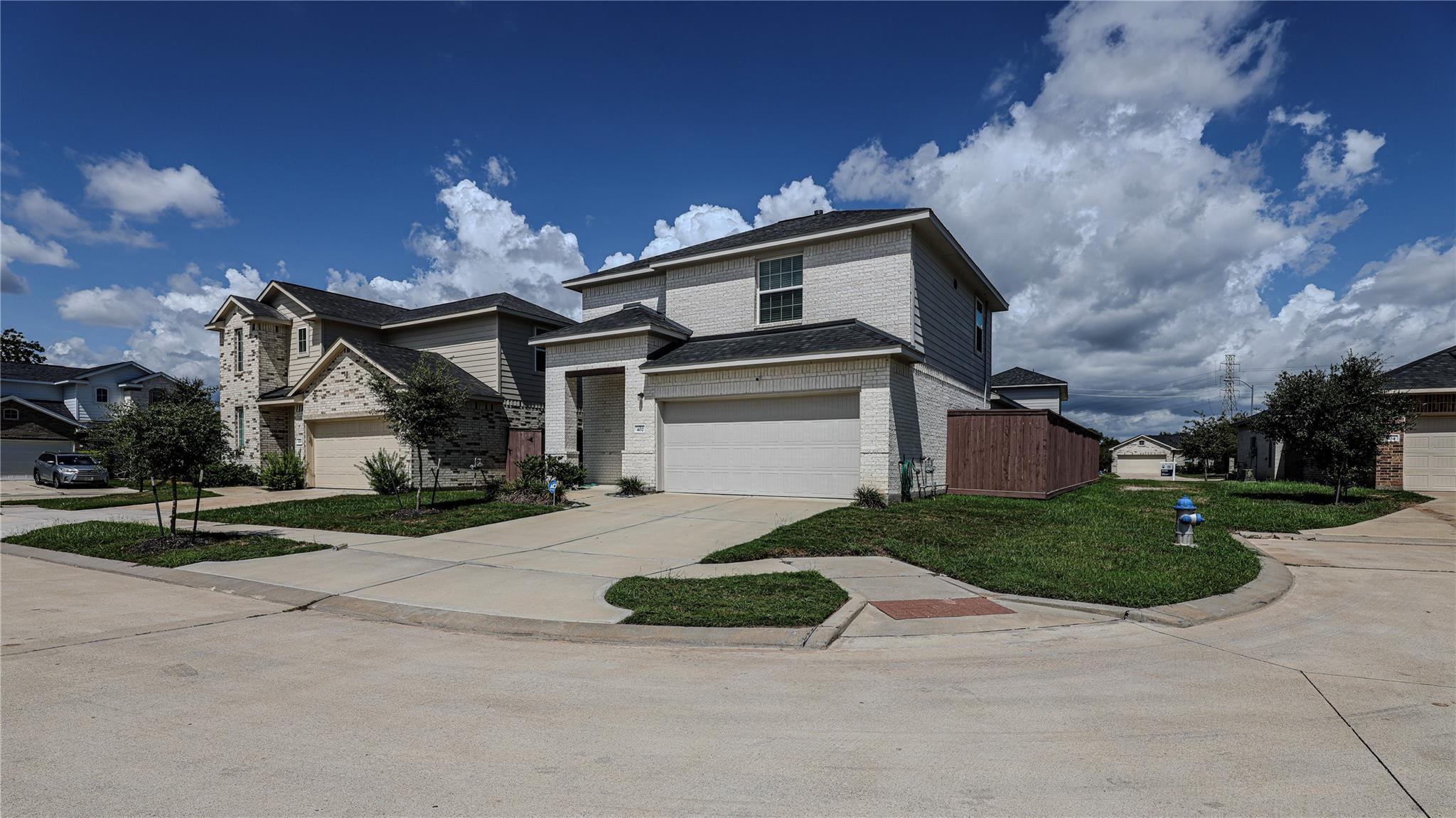 402 Flycatcher Court