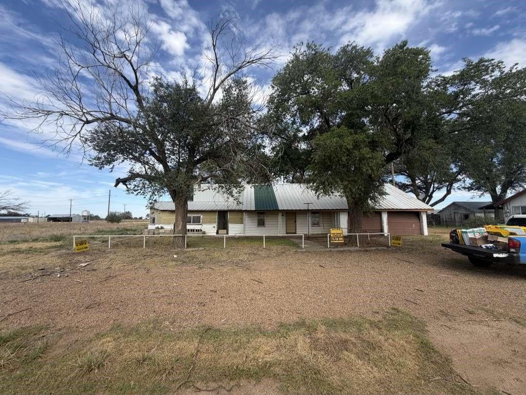 306 Denver Avenue