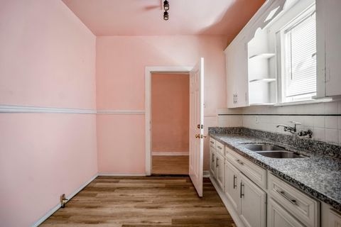 Tiny photo for 3501 Sarah Street, Houston, TX 77026 (MLS # 59047454)