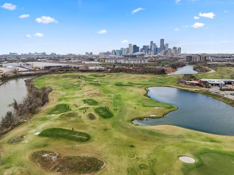 Tiny photo for 3501 Sarah Street, Houston, TX 77026 (MLS # 59047454)