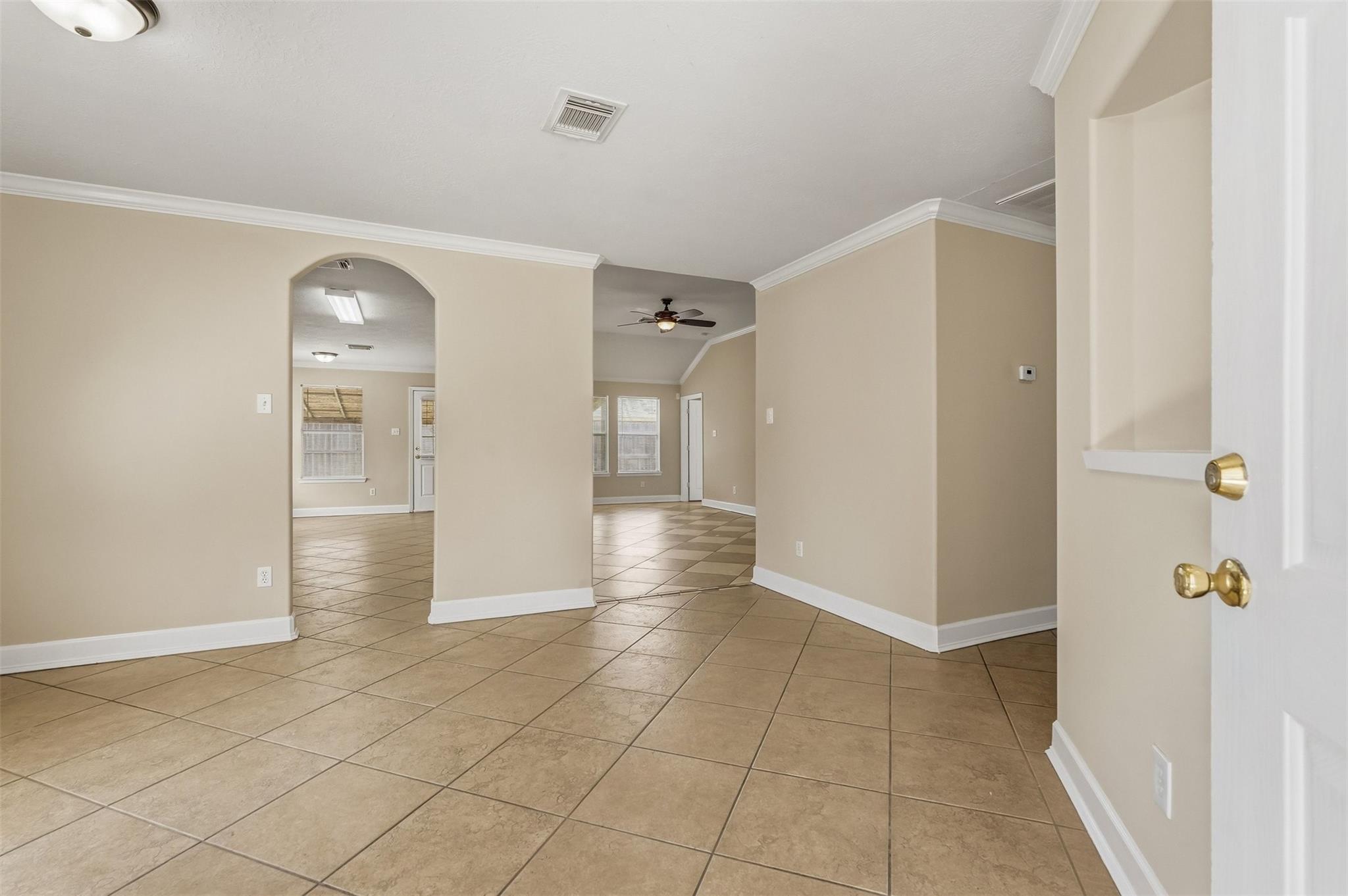 5911 Camron Point Circle