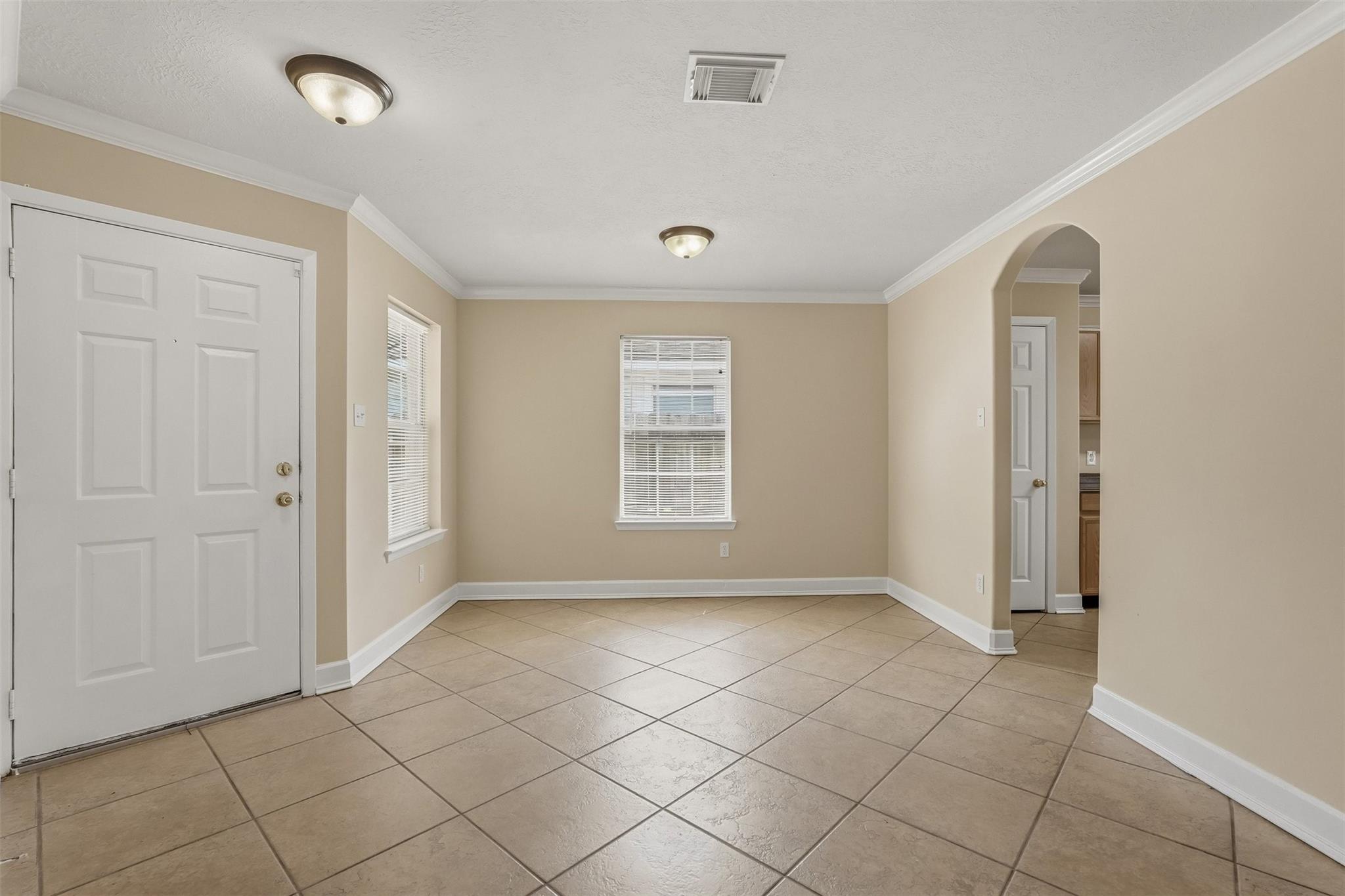 5911 Camron Point Circle