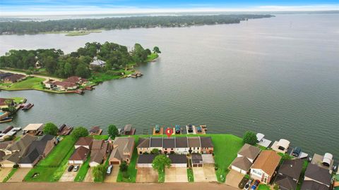 Photo of 9216 Deepwater Drive, Montgomery, TX 77356 (MLS # 58941653)