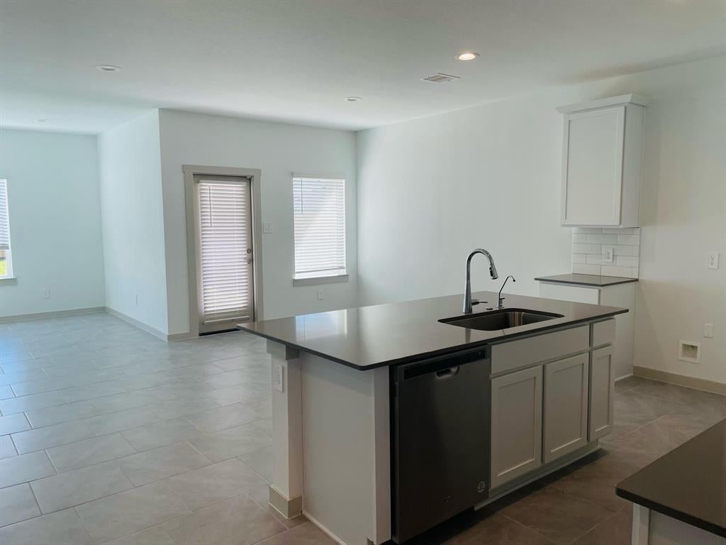 28935 Yukon River Court