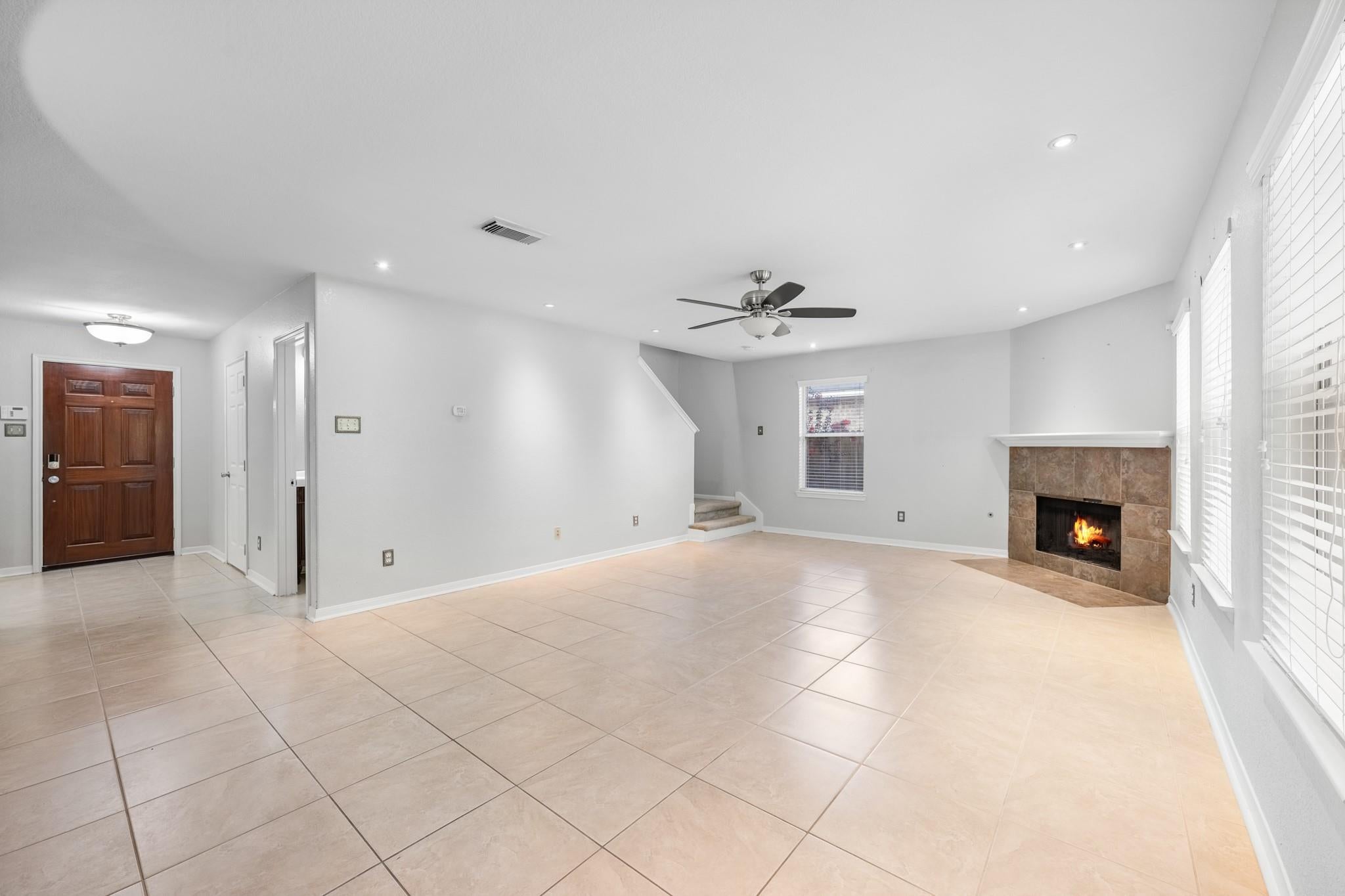 7909 Silver Oak Drive
