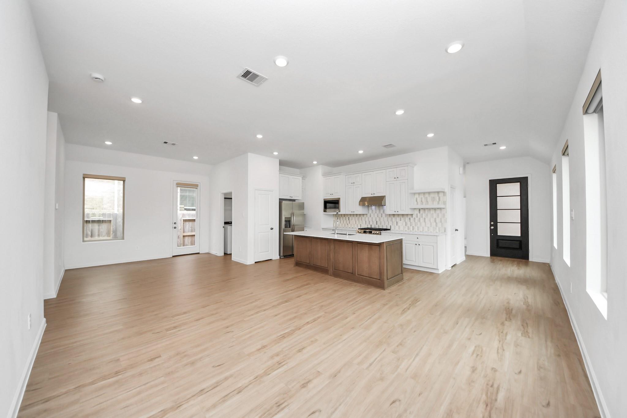 15623 Red Panda Road